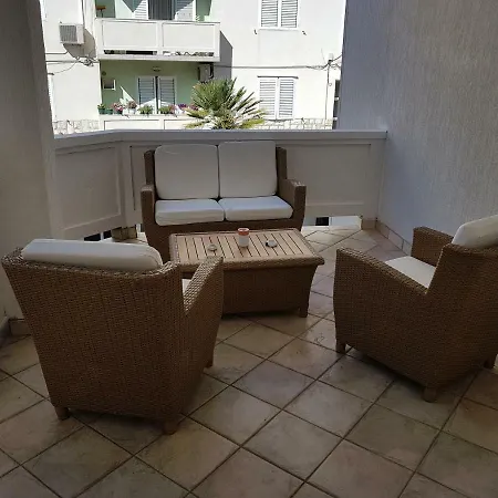 Spanjol Apartment Rab Town