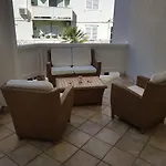 Spanjol Apartamento Rab Town